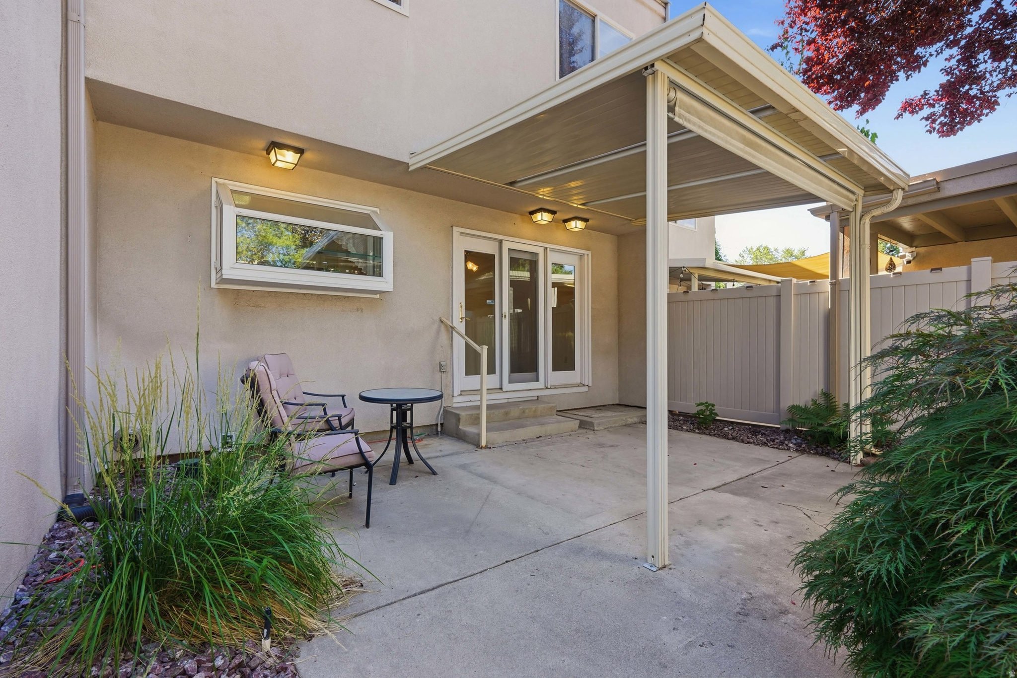 5647 S PARK PLACEWEST