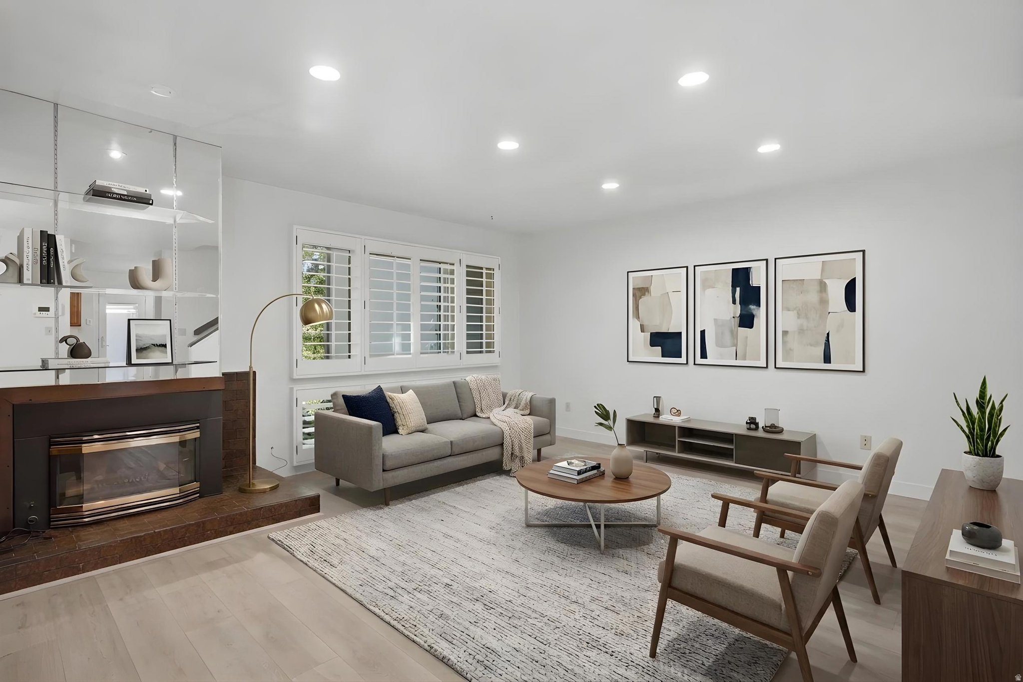 5647 S PARK PLACEWEST