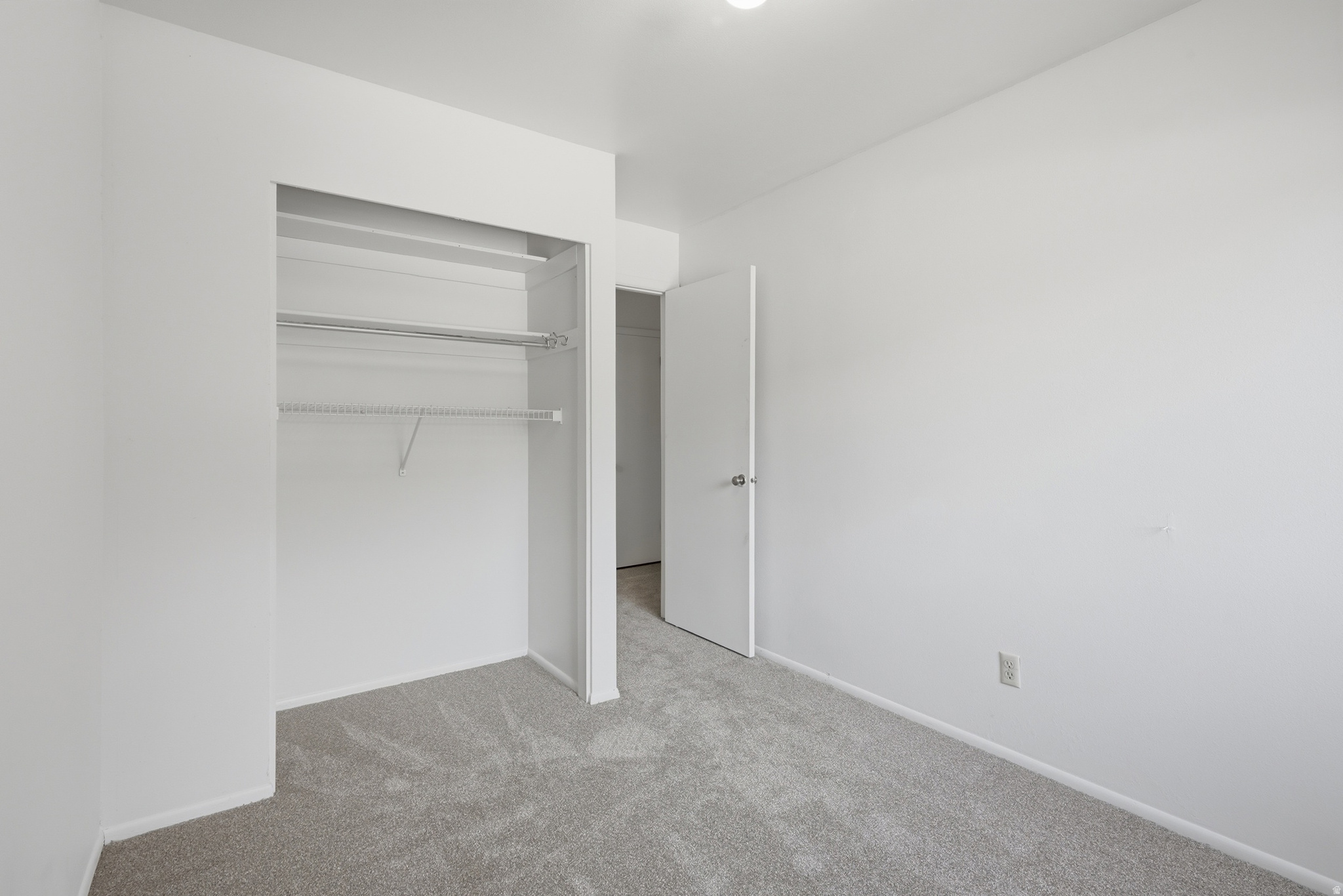 5647 S PARK PLACEWEST