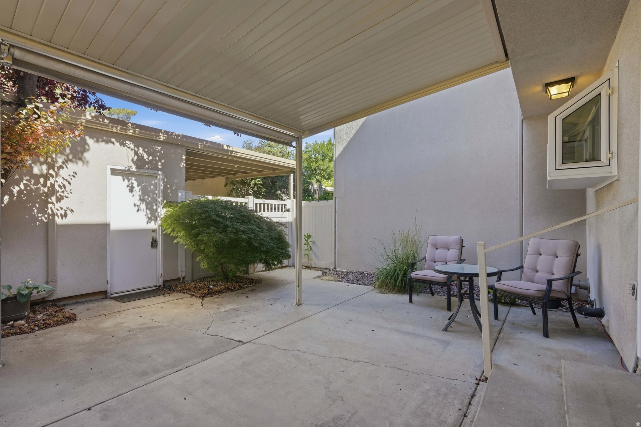 5647 S PARK PLACEWEST