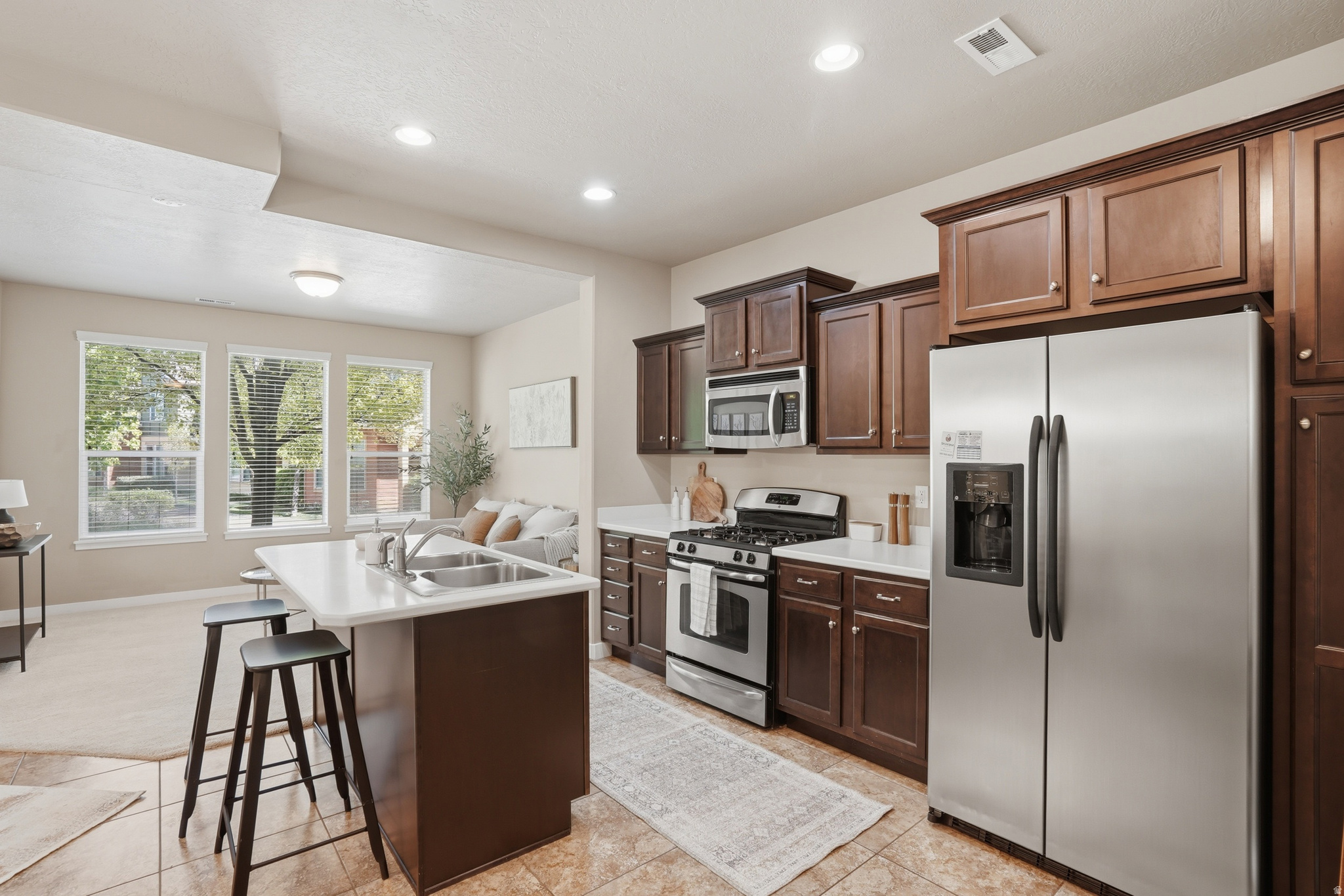 1159 N MOUNTAINVIEW PASEO