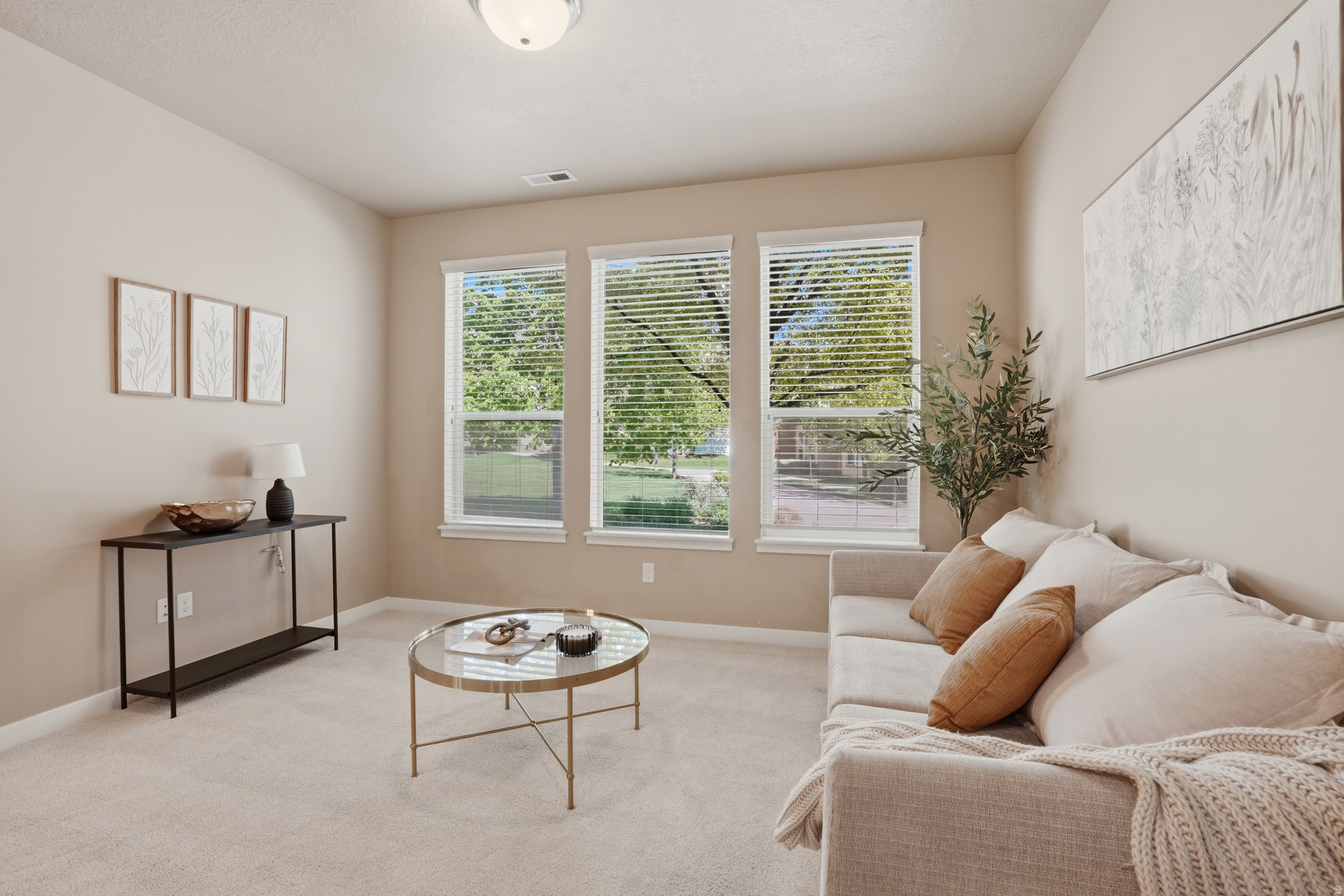 1159 N MOUNTAINVIEW PASEO