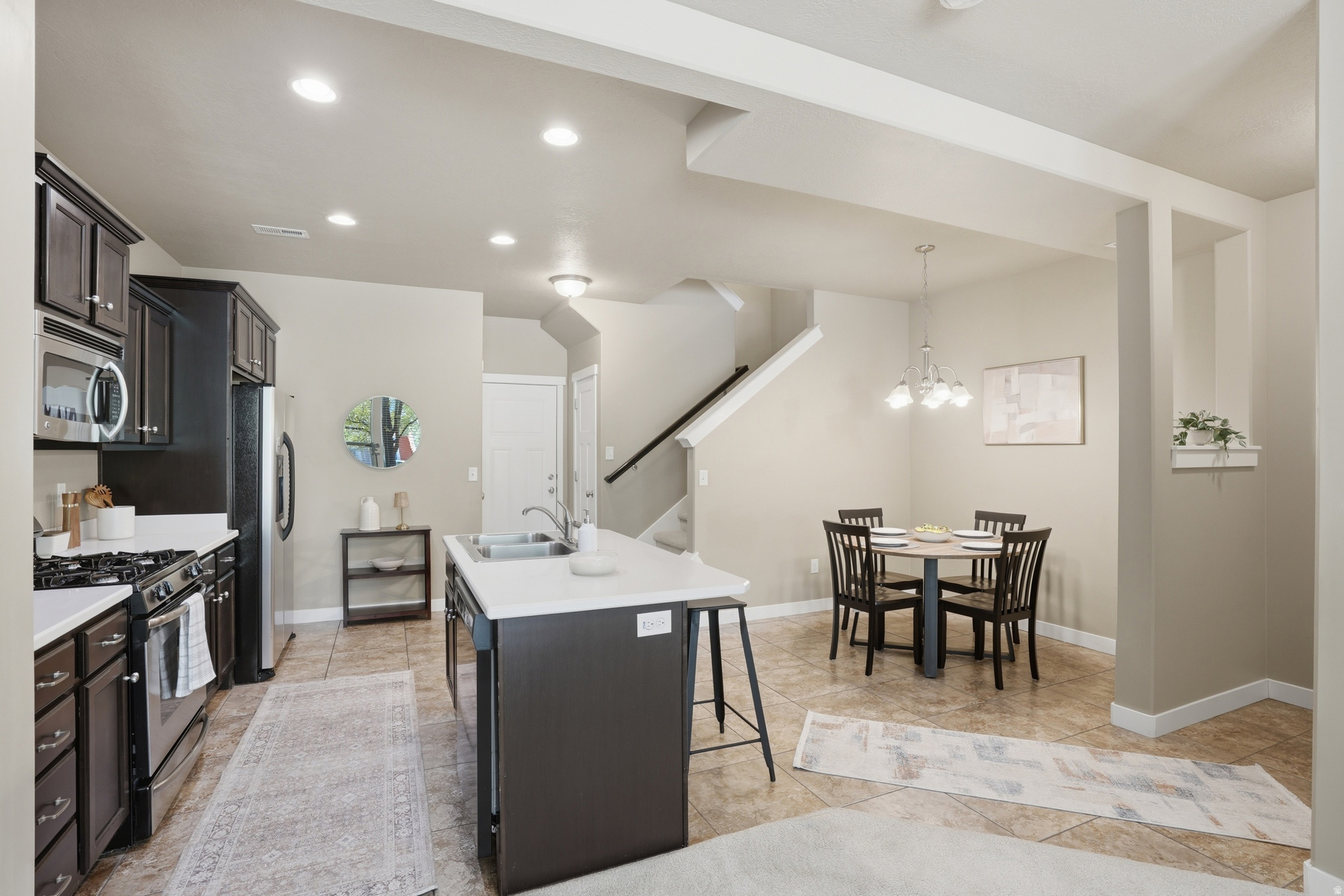 1159 N MOUNTAINVIEW PASEO