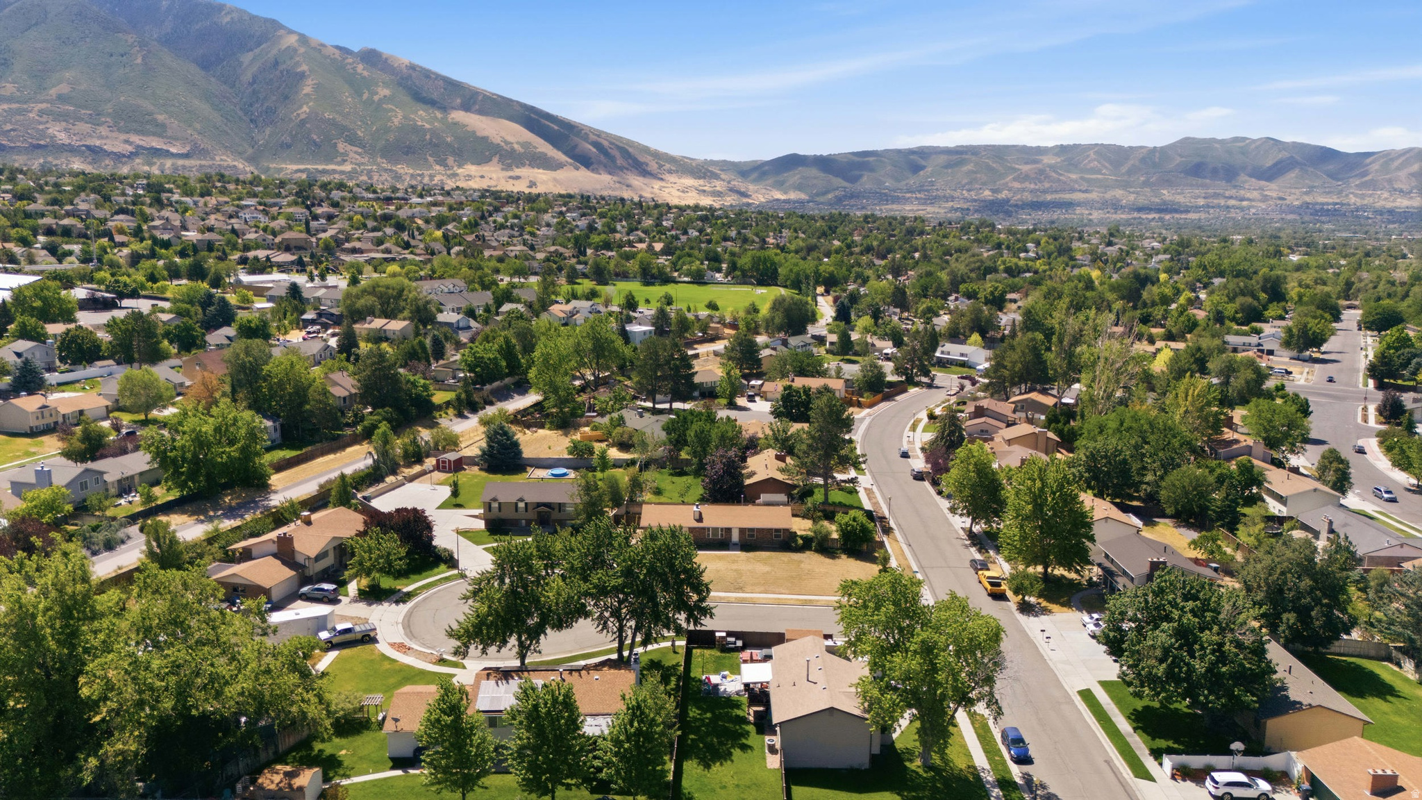 854 E SANDY GULCH PL