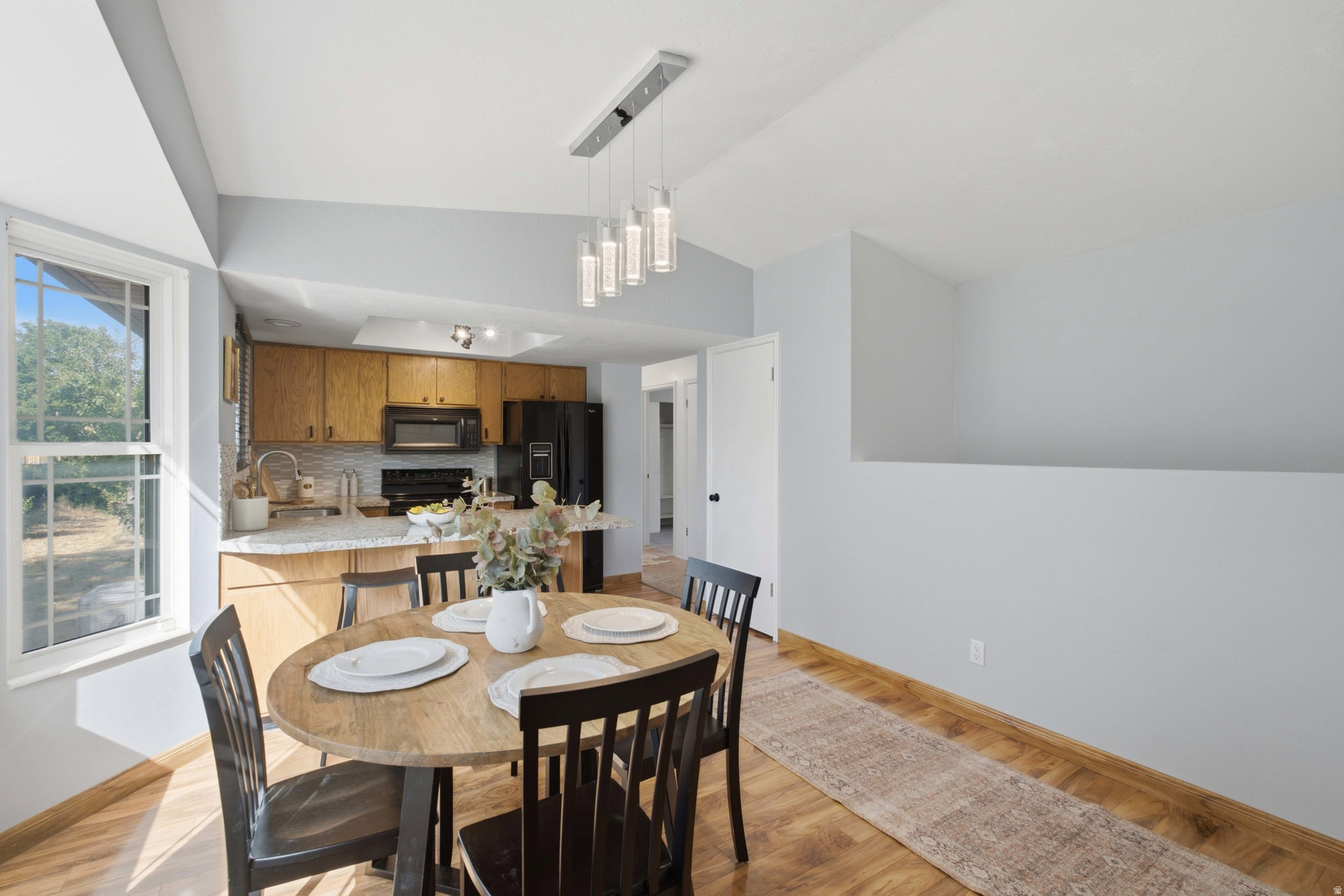 854 E SANDY GULCH PL