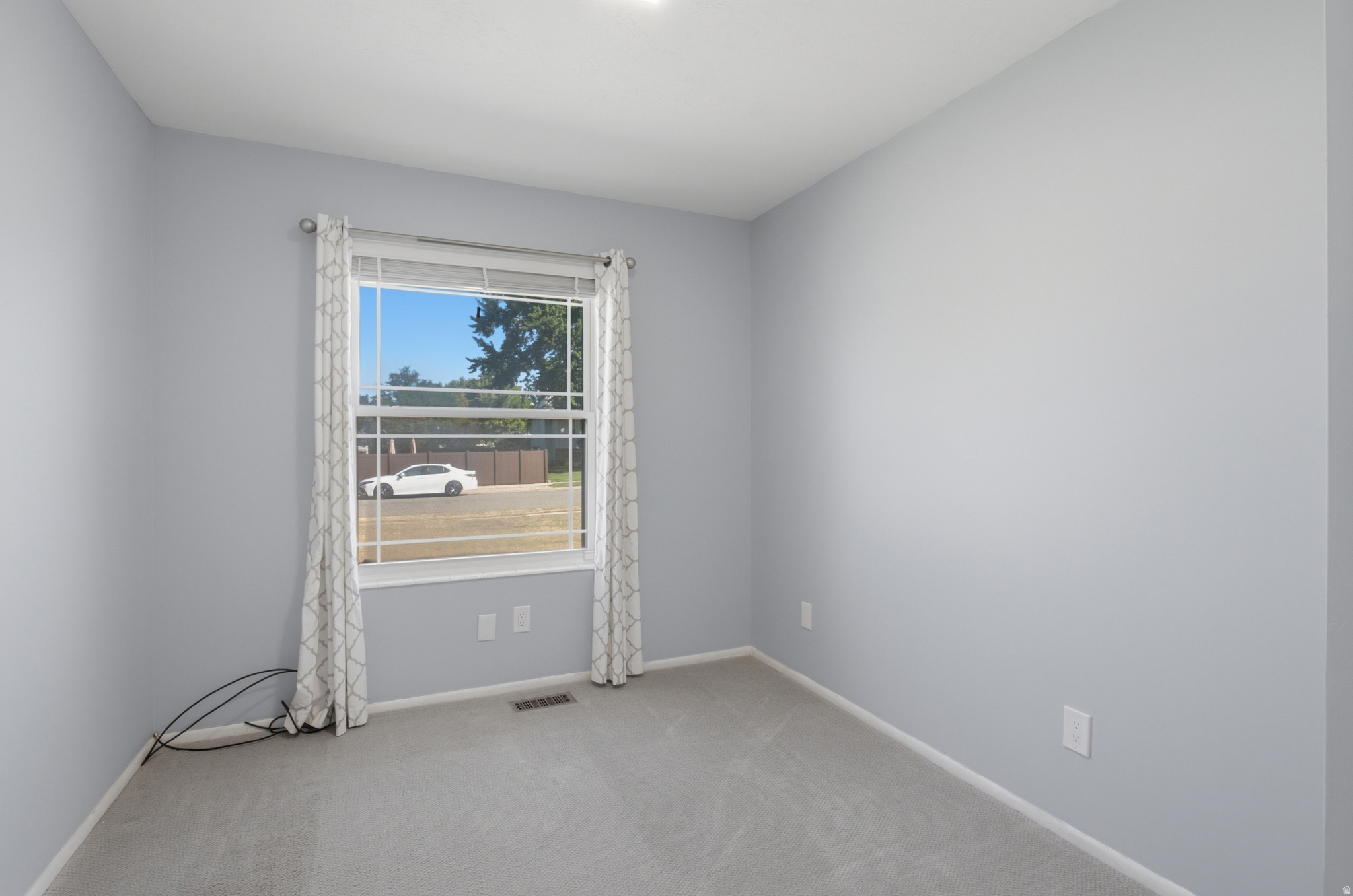 854 E SANDY GULCH PL