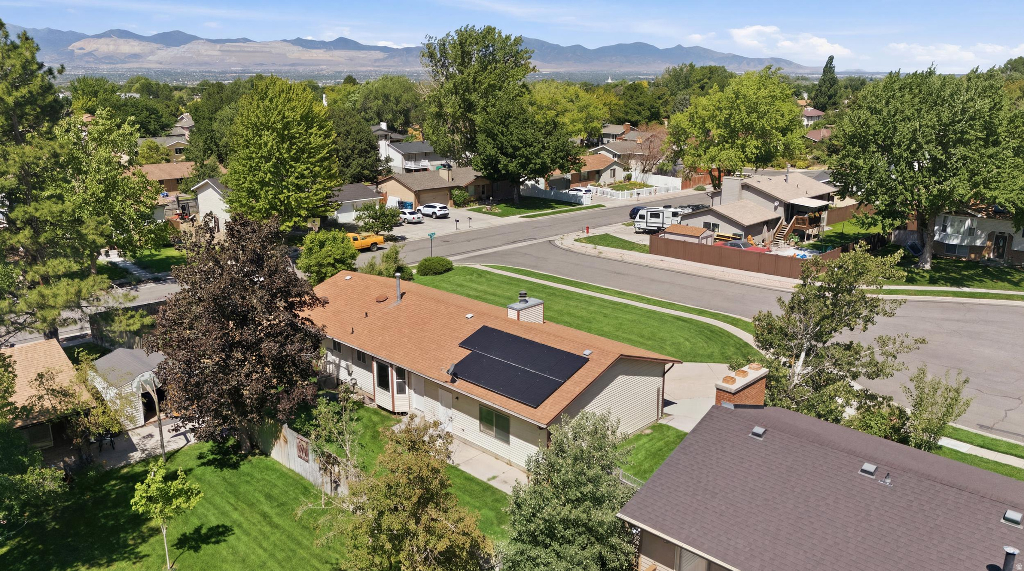 854 E SANDY GULCH PL