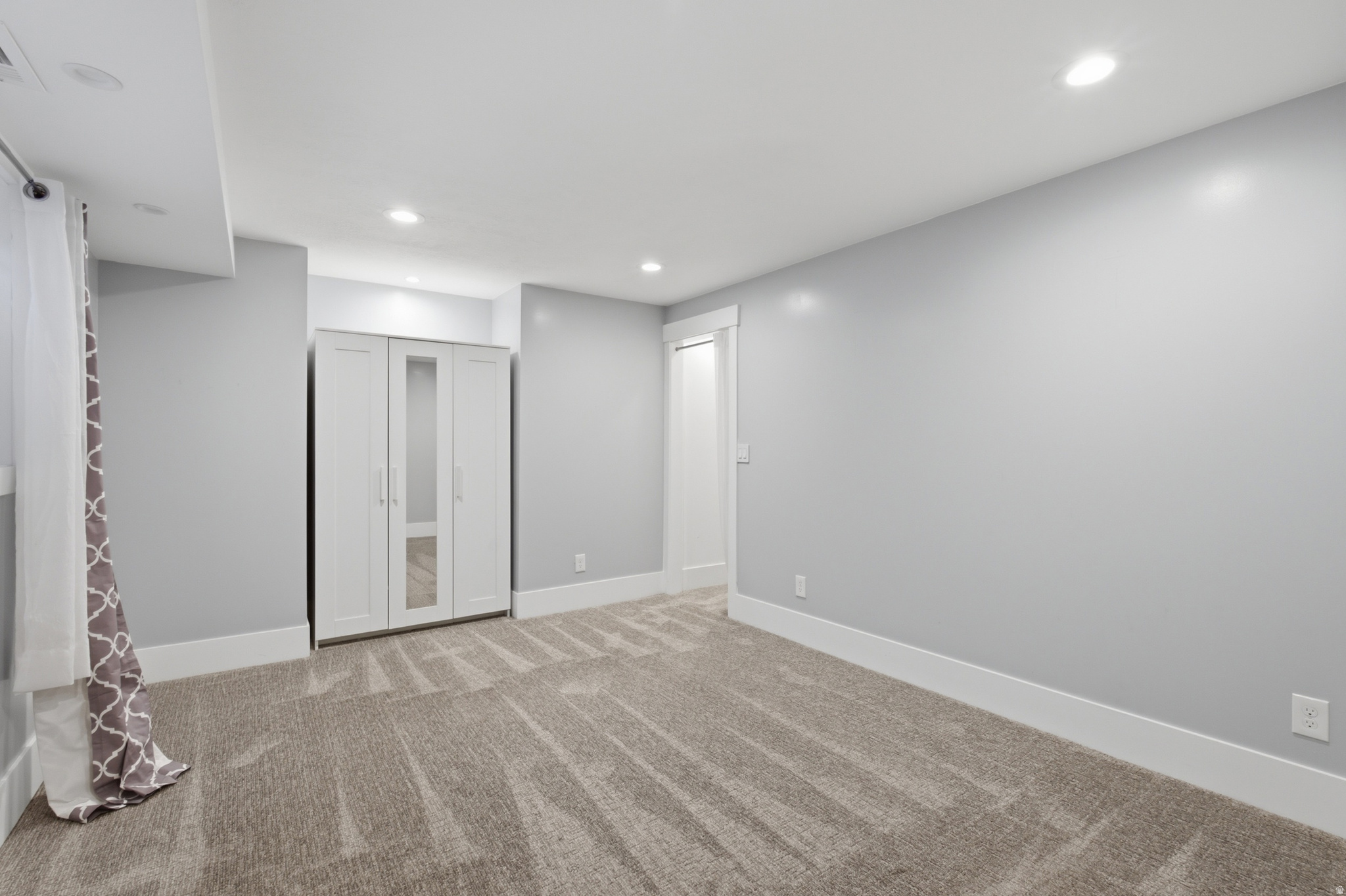 854 E SANDY GULCH PL