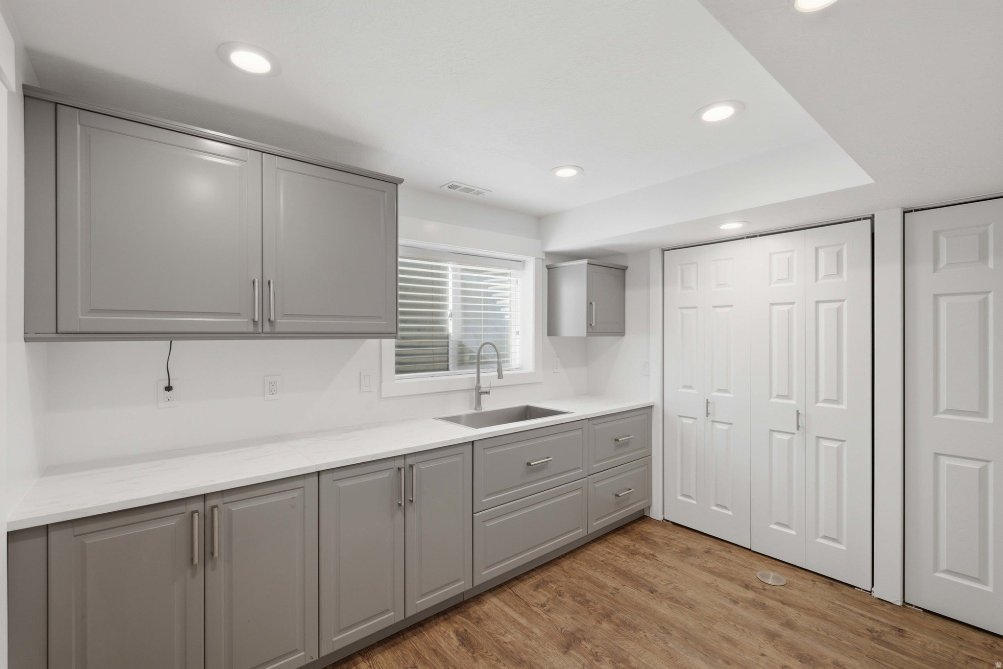 854 E SANDY GULCH PL