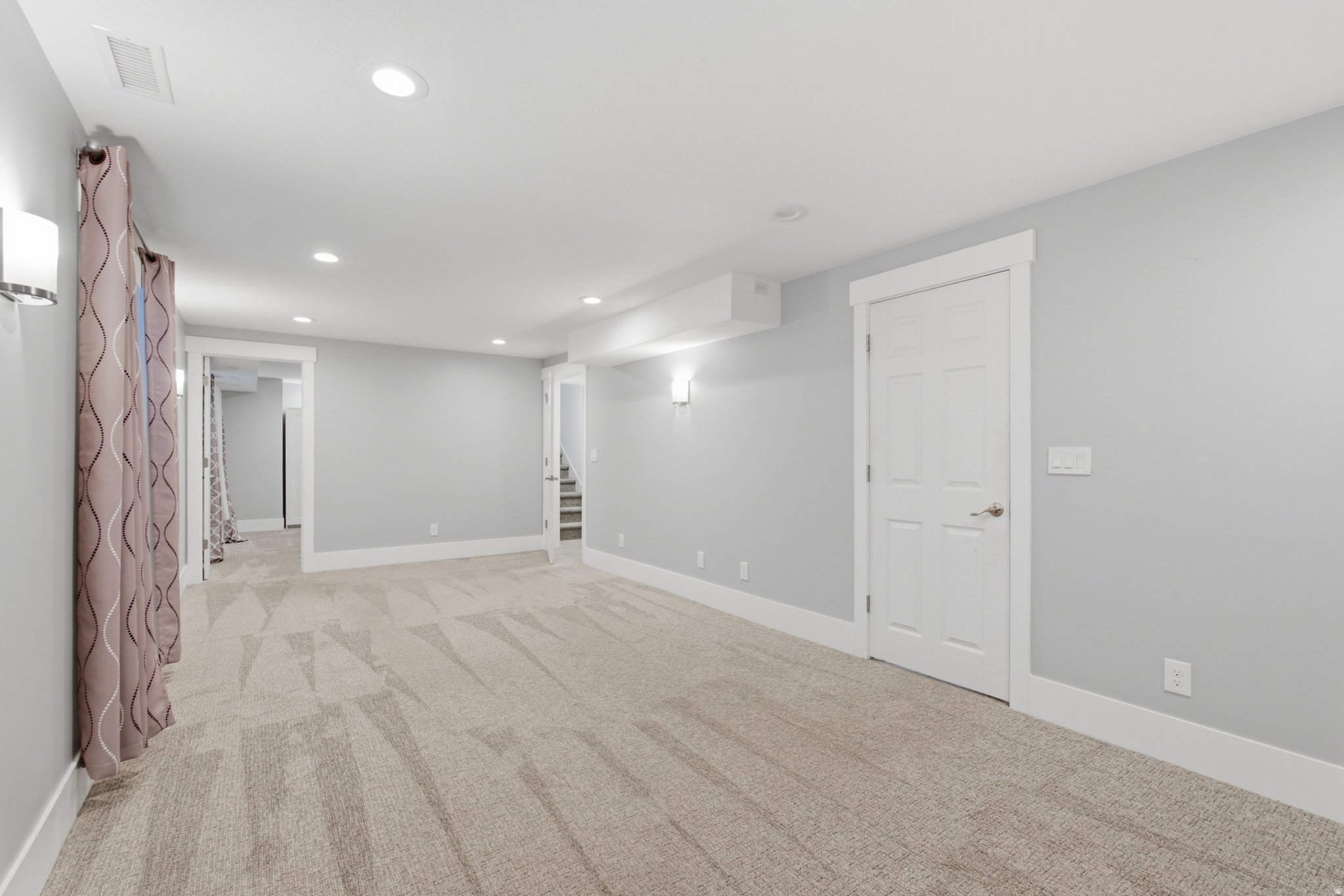 854 E SANDY GULCH PL