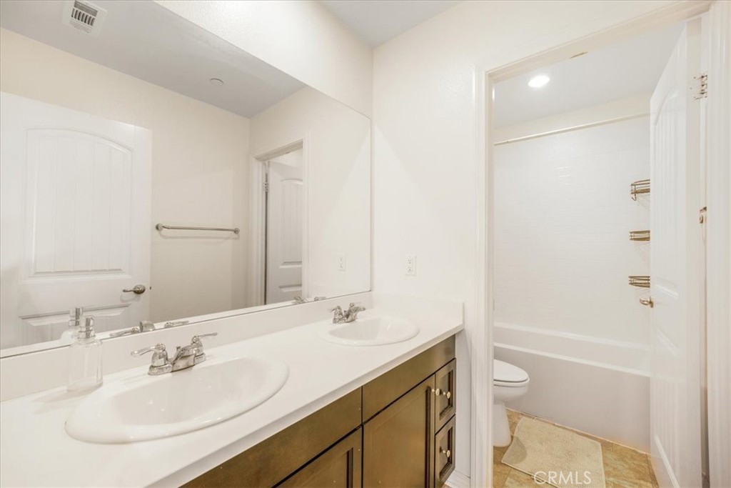 1920 Clementine Street