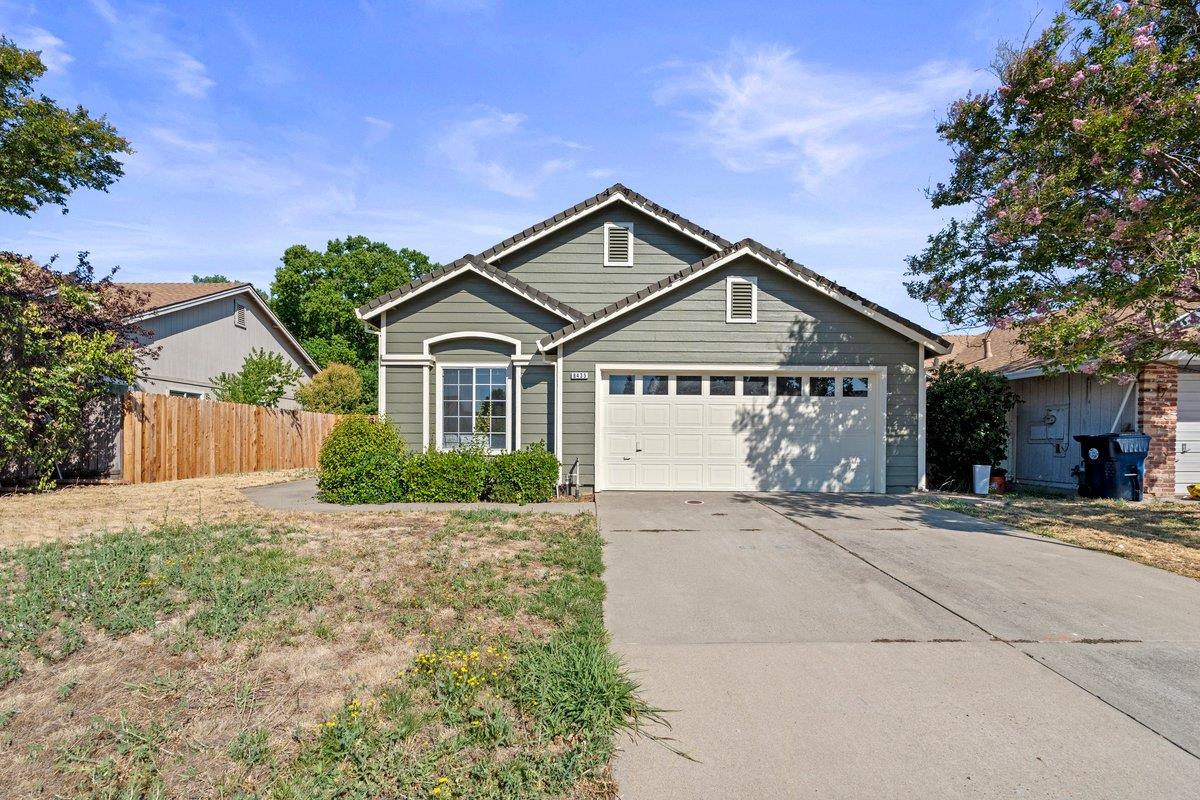 8435 Dartford Dr