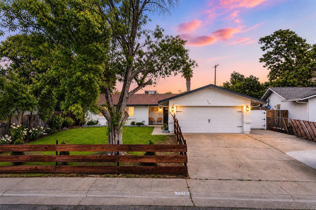 7116 Canaveral Way
