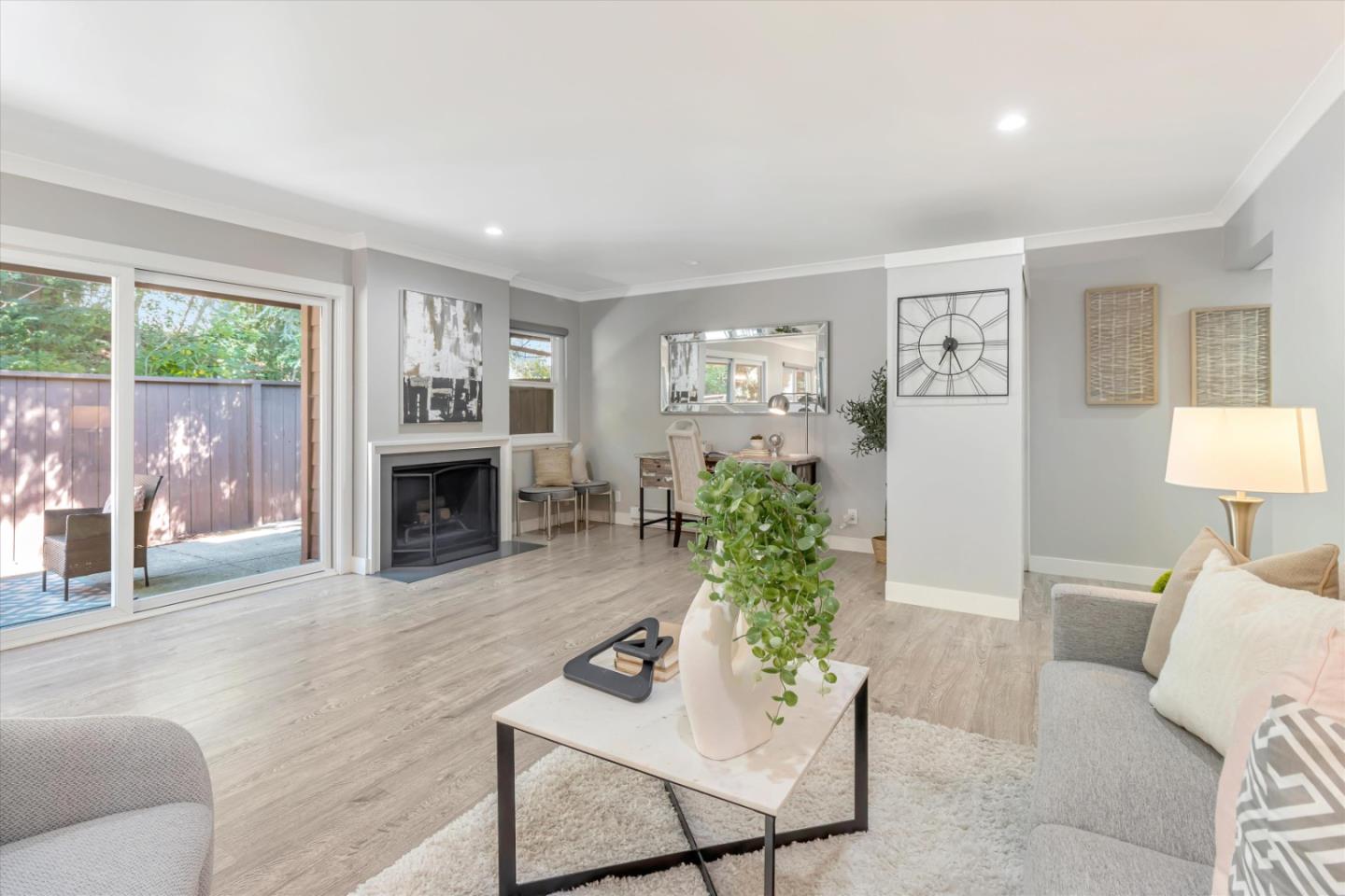 500 W Middlefield RD 100