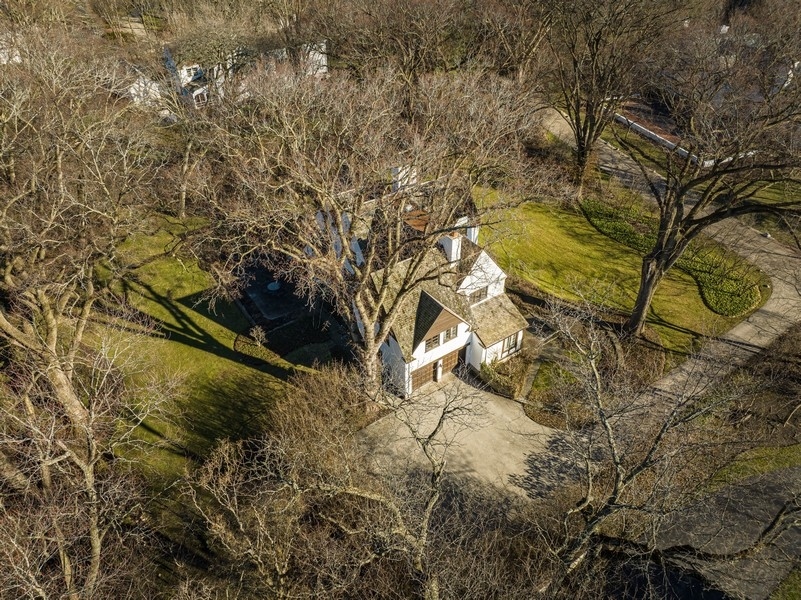 180 De Windt Road