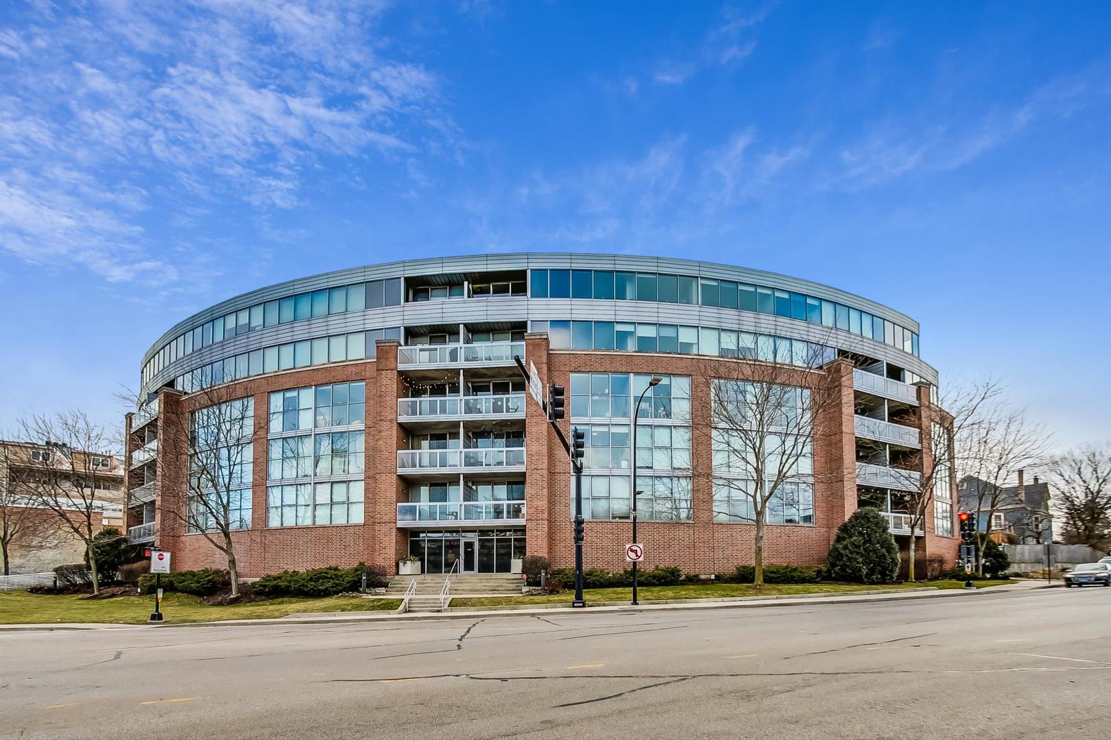 1228 Emerson Street Unit: 301