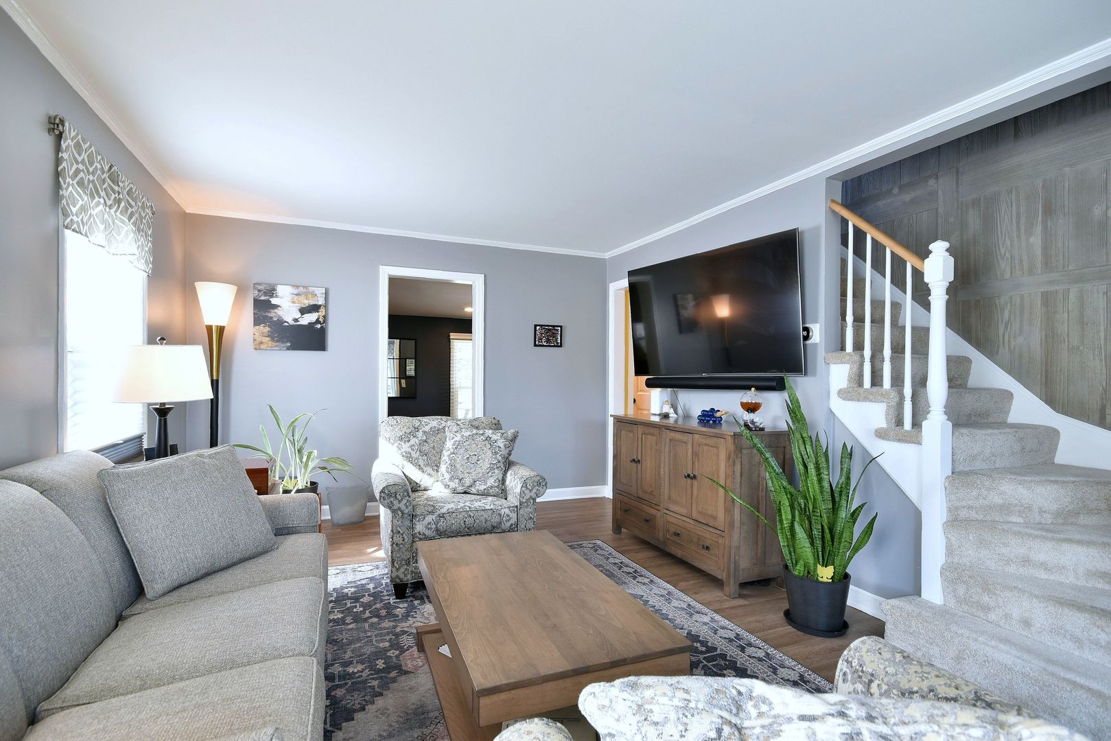 738 S Highland Avenue