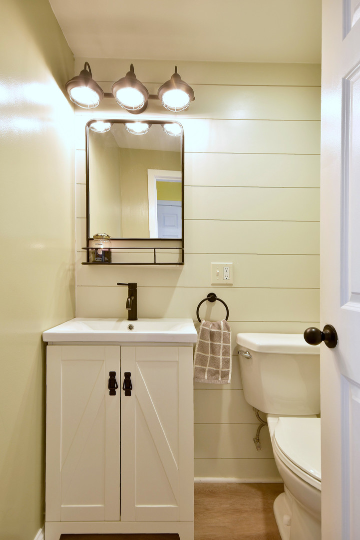 738 S Highland Avenue