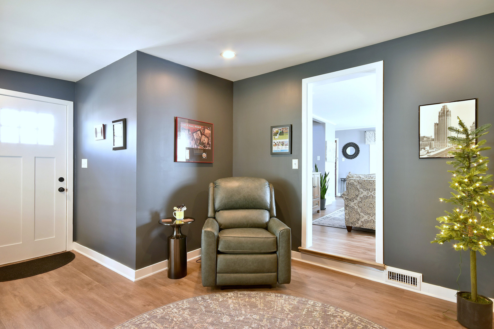 738 S Highland Avenue