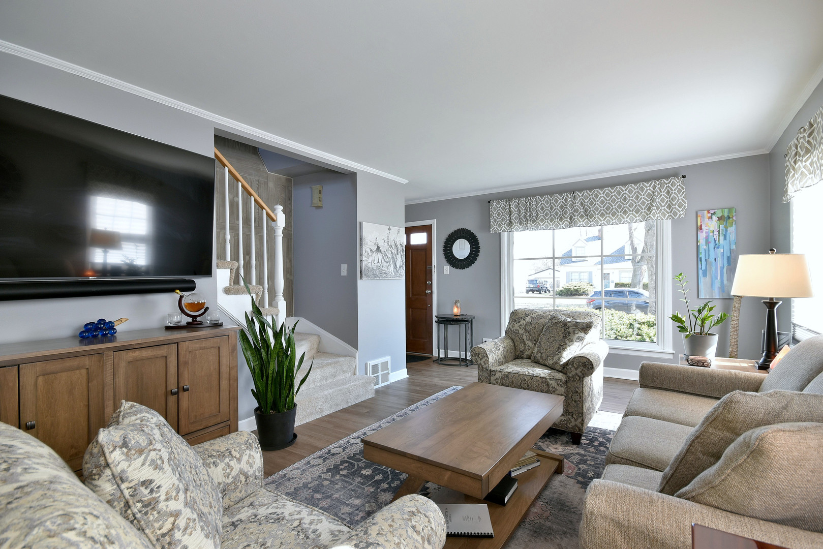 738 S Highland Avenue