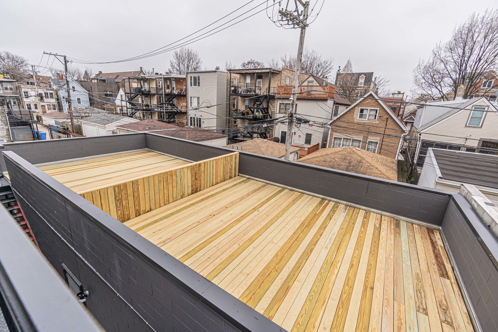 2329 W Fullerton Avenue Unit: 1E