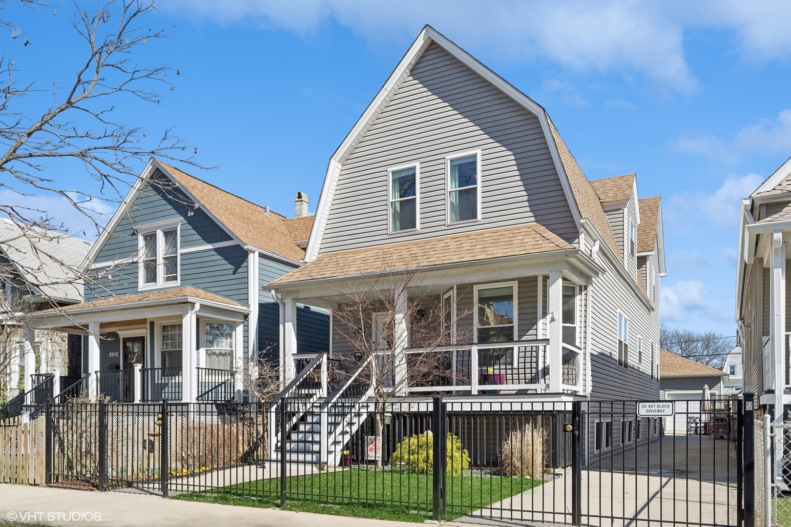 4119 N Monticello Avenue