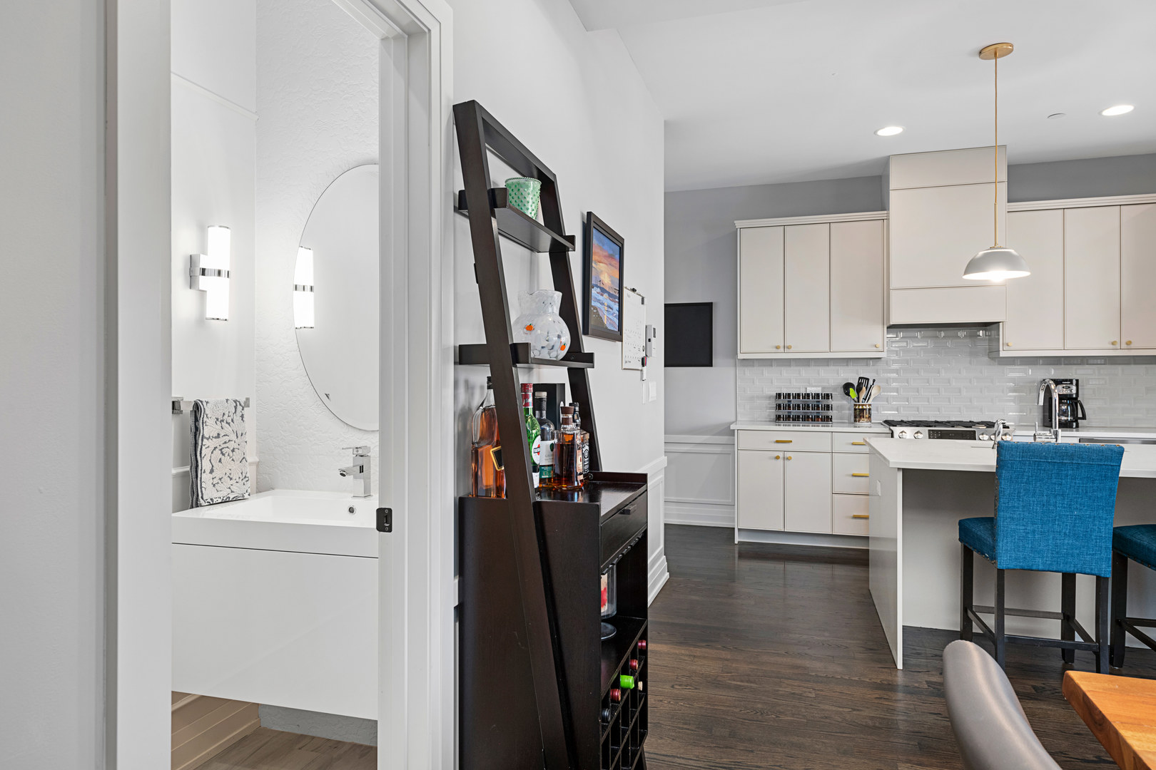 7771 Van Buren Street Unit: 3