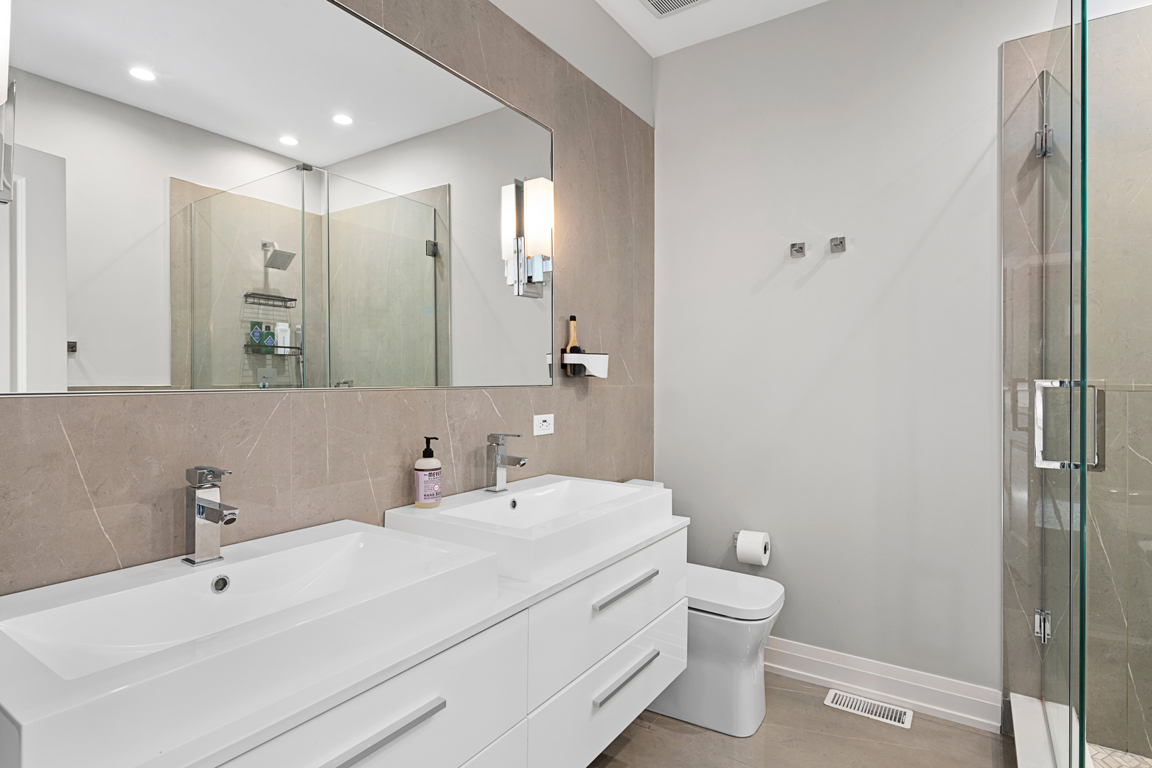 7771 Van Buren Street Unit: 3