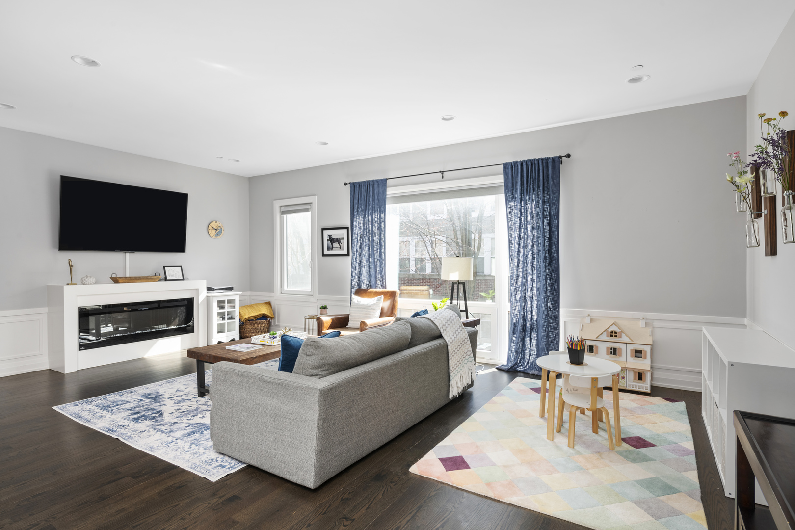 7771 Van Buren Street Unit: 3