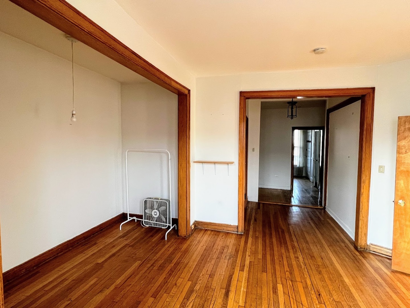 3214 W ALTGELD Street Unit: 3