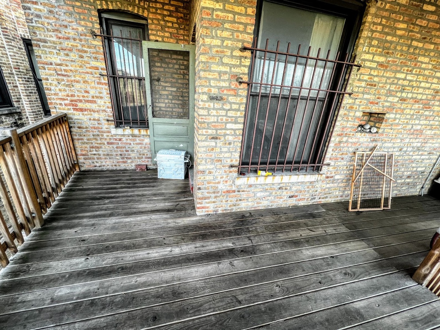 3214 W ALTGELD Street Unit: 3