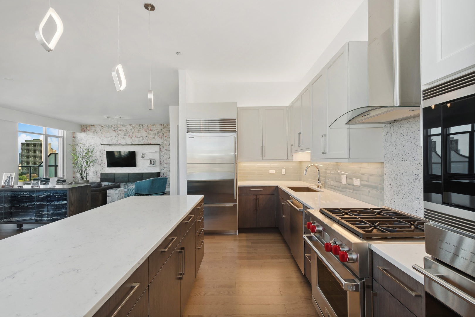 540 W Webster Unit: 1104