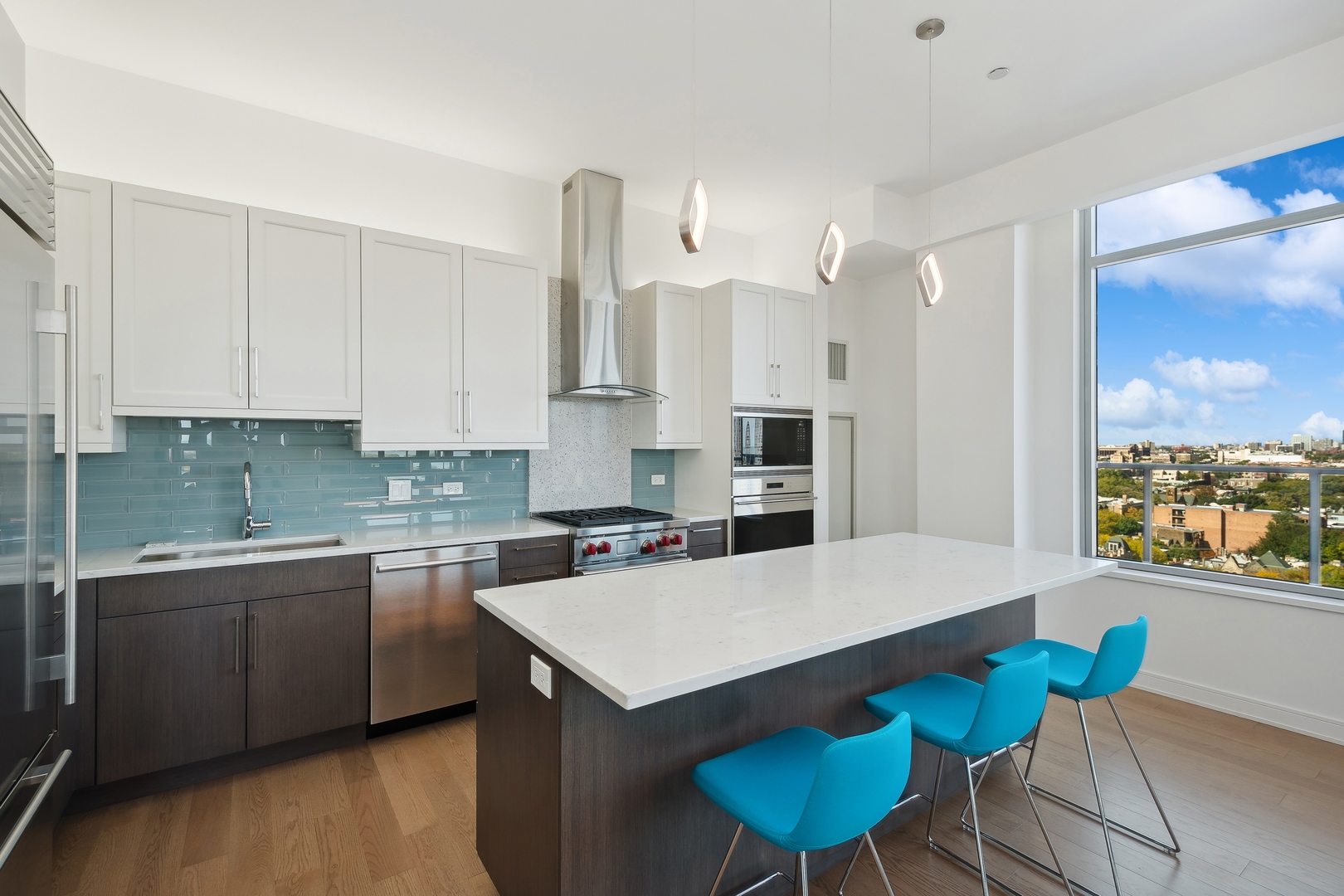 540 W Webster Unit: 1104