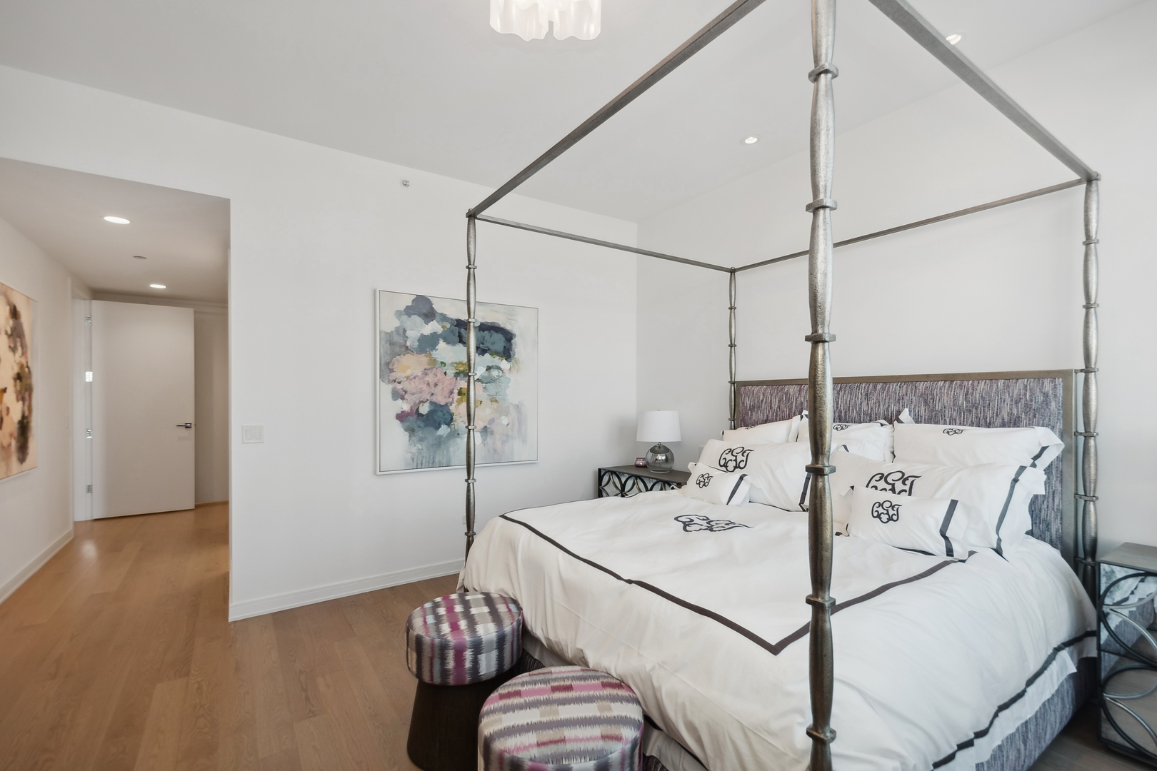 540 W Webster Unit: 1104