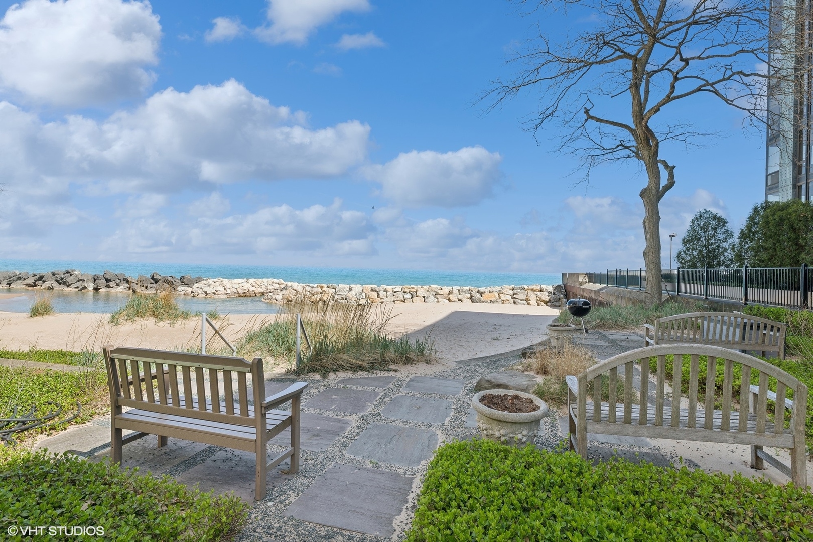 1440 Sheridan Road Unit: 301