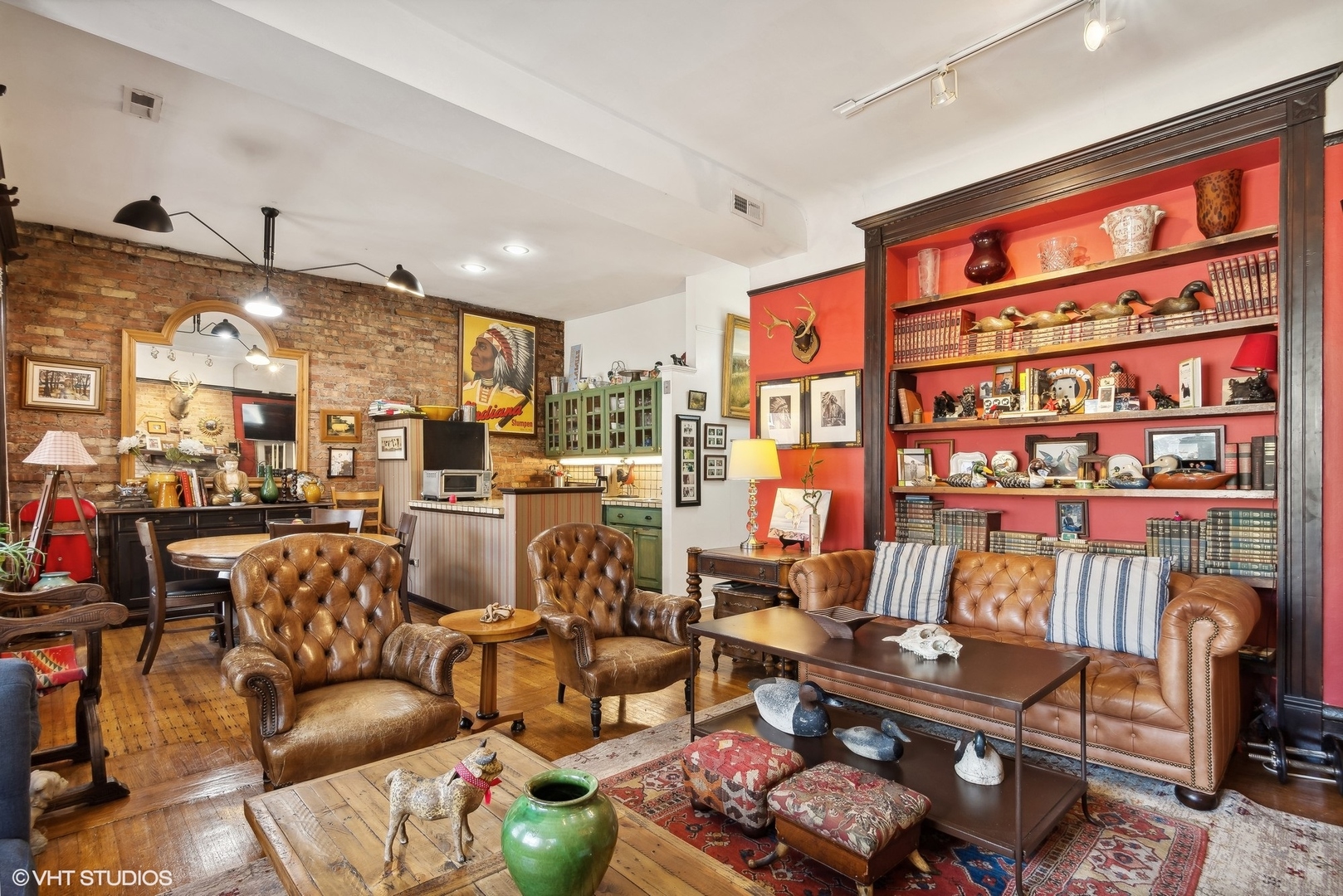 2733 N Hampden Court Unit: 2FR