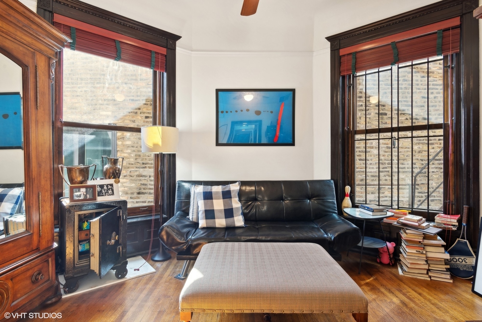 2733 N Hampden Court Unit: 2FR