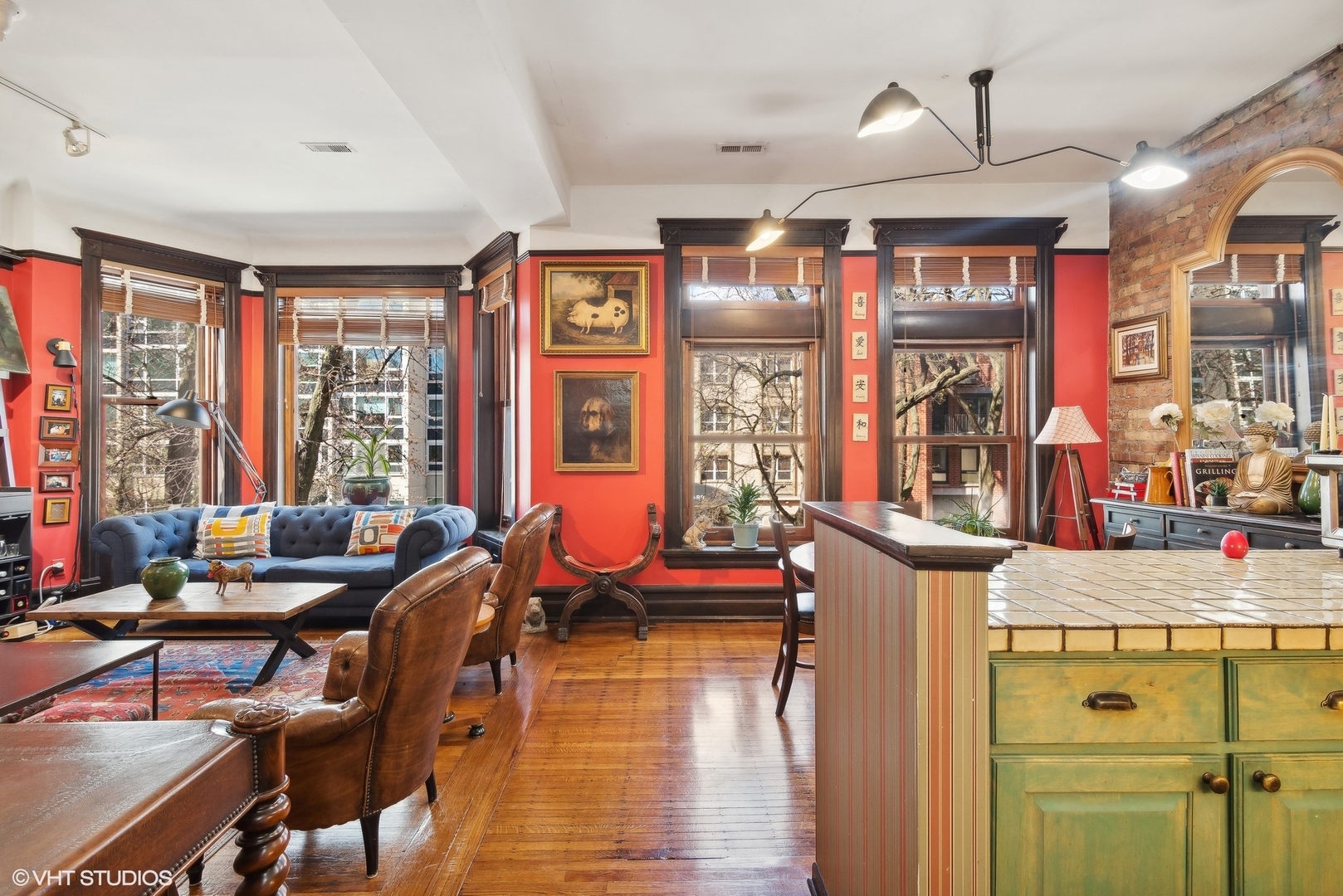 2733 N Hampden Court Unit: 2FR