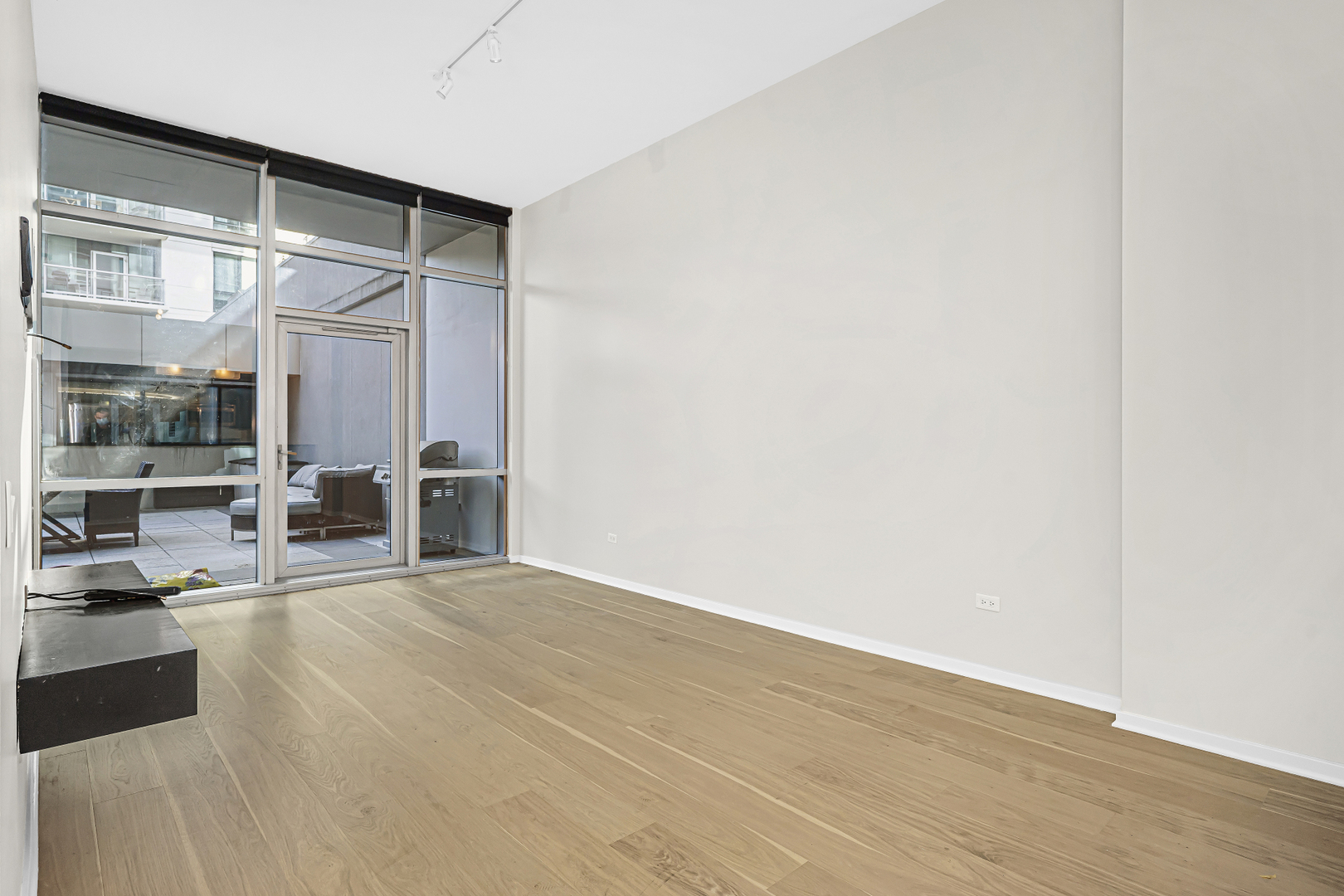 125 S Green Street Unit: 202A