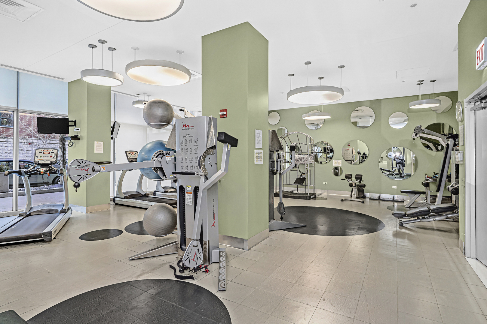 125 S Green Street Unit: 202A