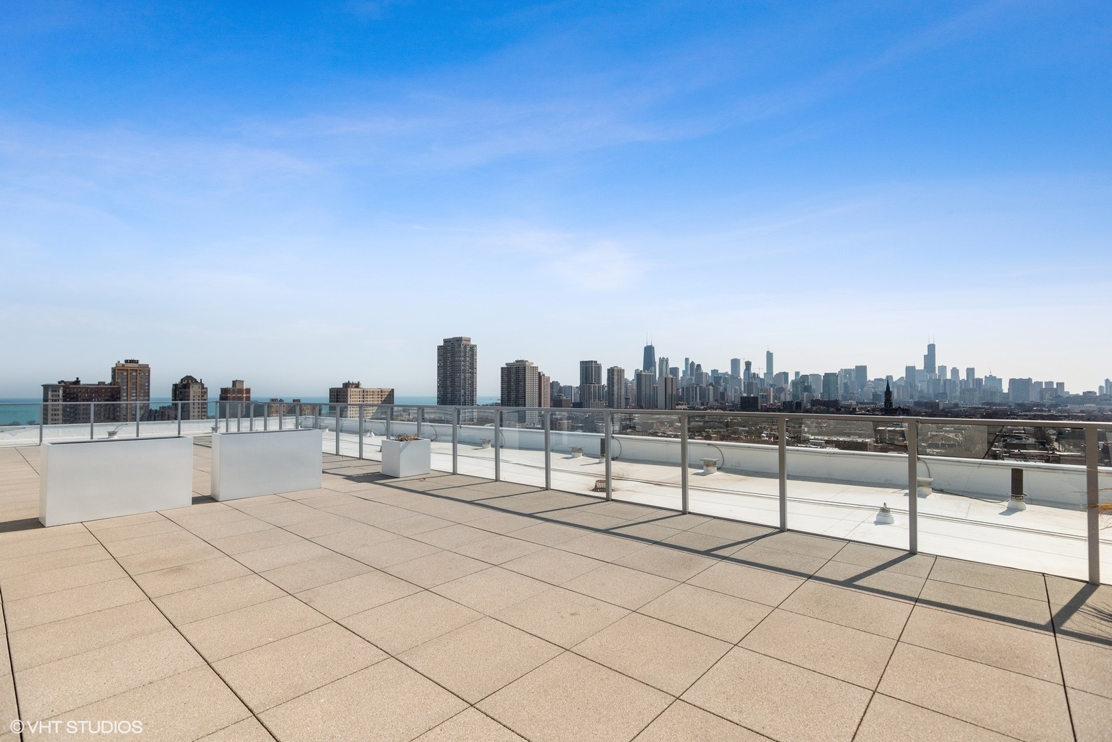 540 W Webster Avenue Unit: 201