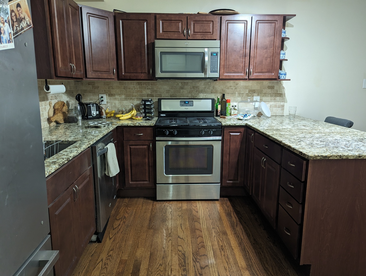 2337 W MCLEAN Avenue Unit: 1