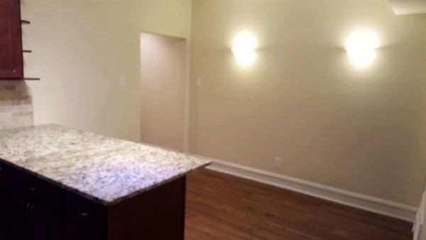 2337 W MCLEAN Avenue Unit: 1