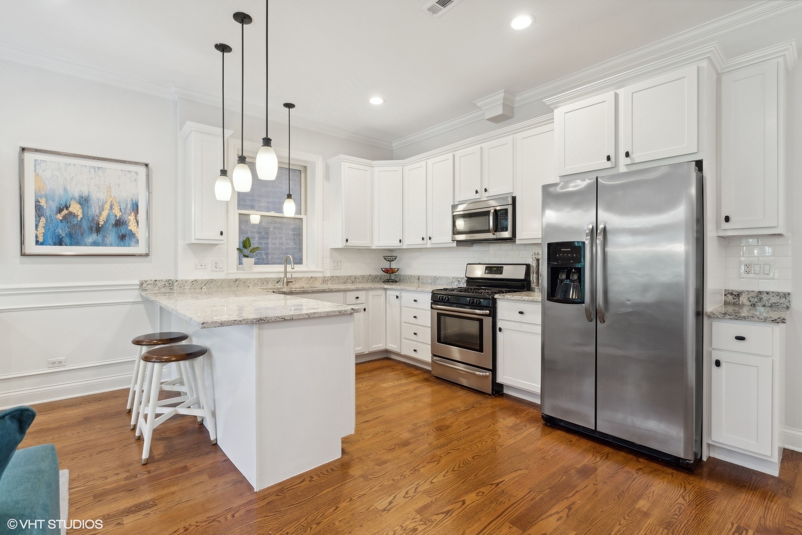 6044 N WASHTENAW Avenue Unit: 2