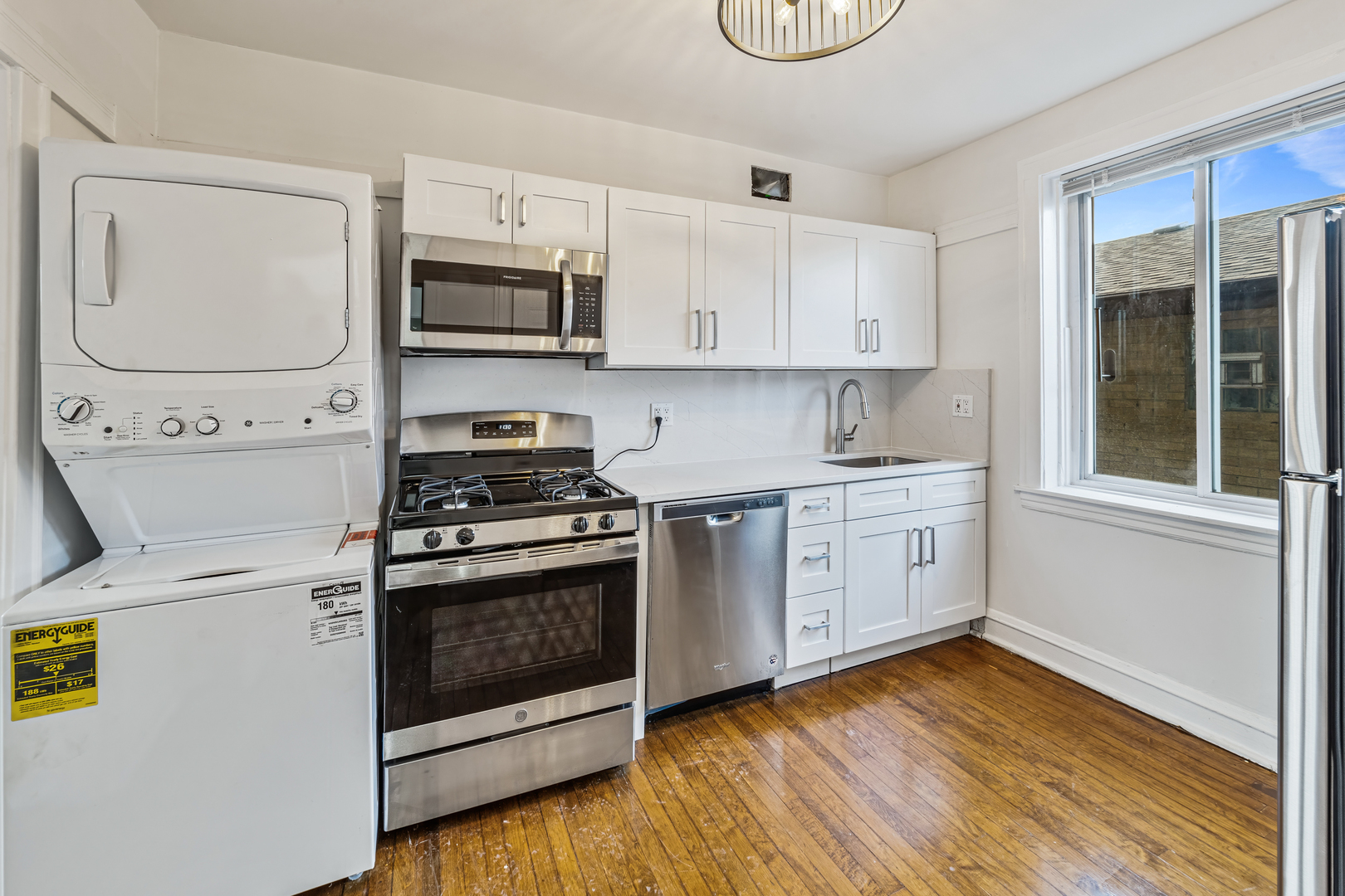 3501 N Albany Avenue Unit: 1
