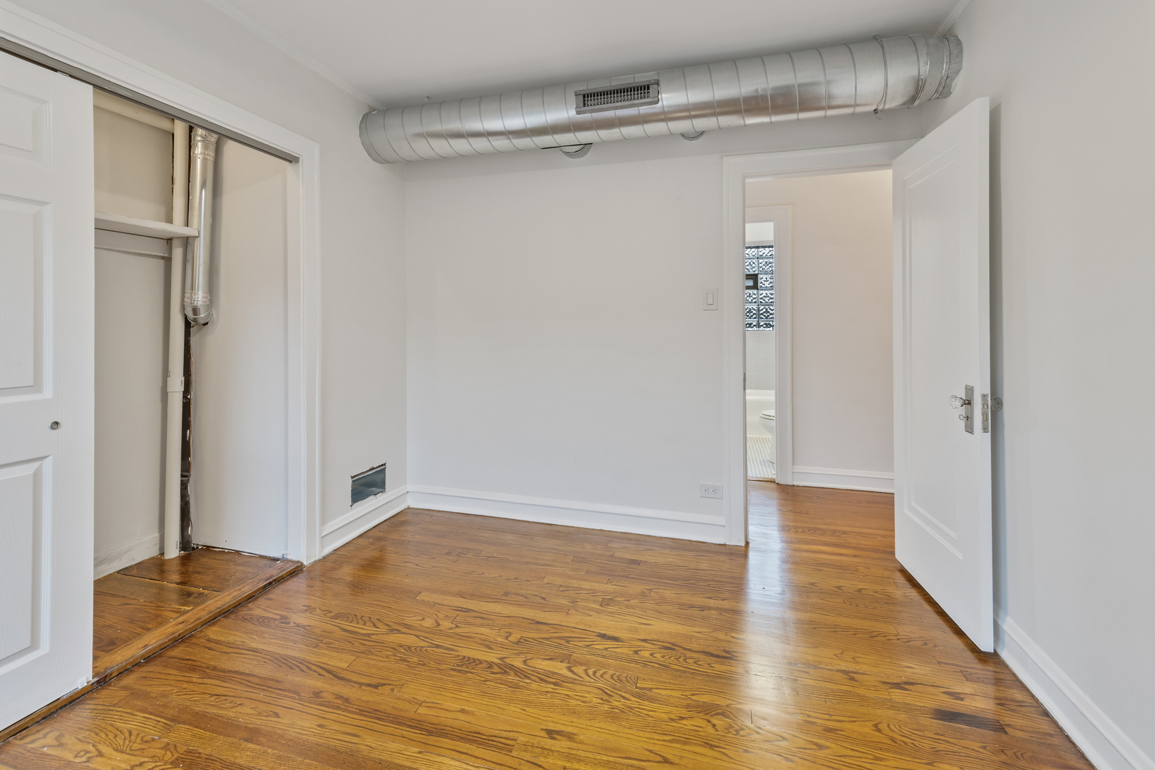 3501 N Albany Avenue Unit: 1