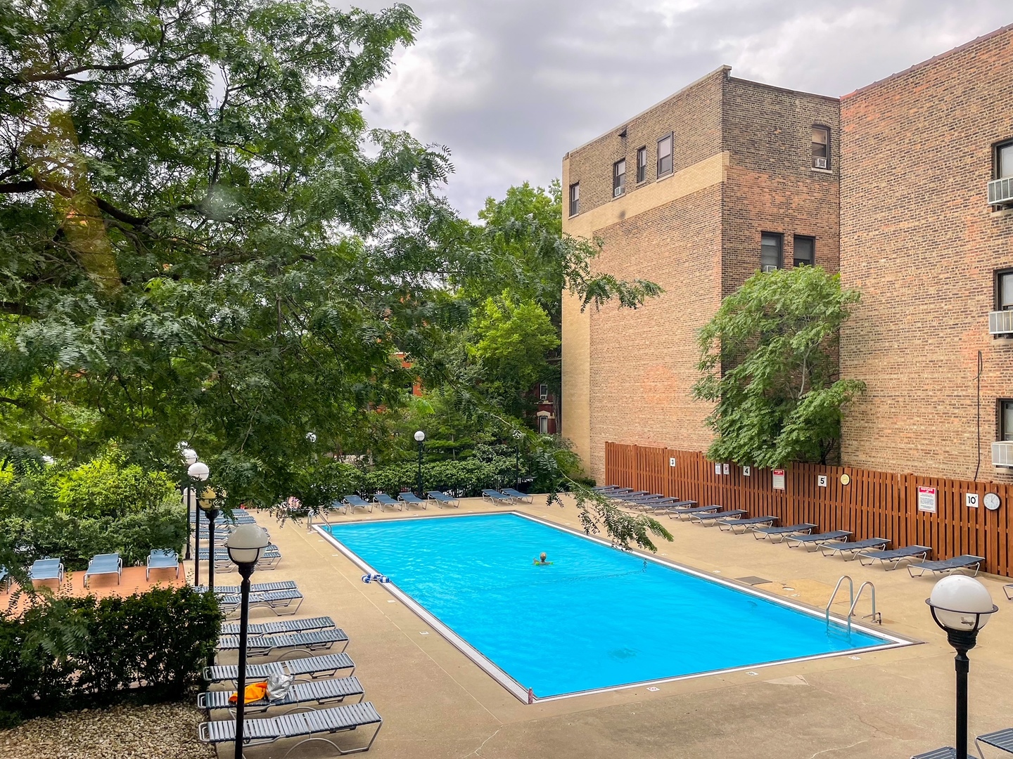2020 N Lincoln Park West Avenue Unit: 2C