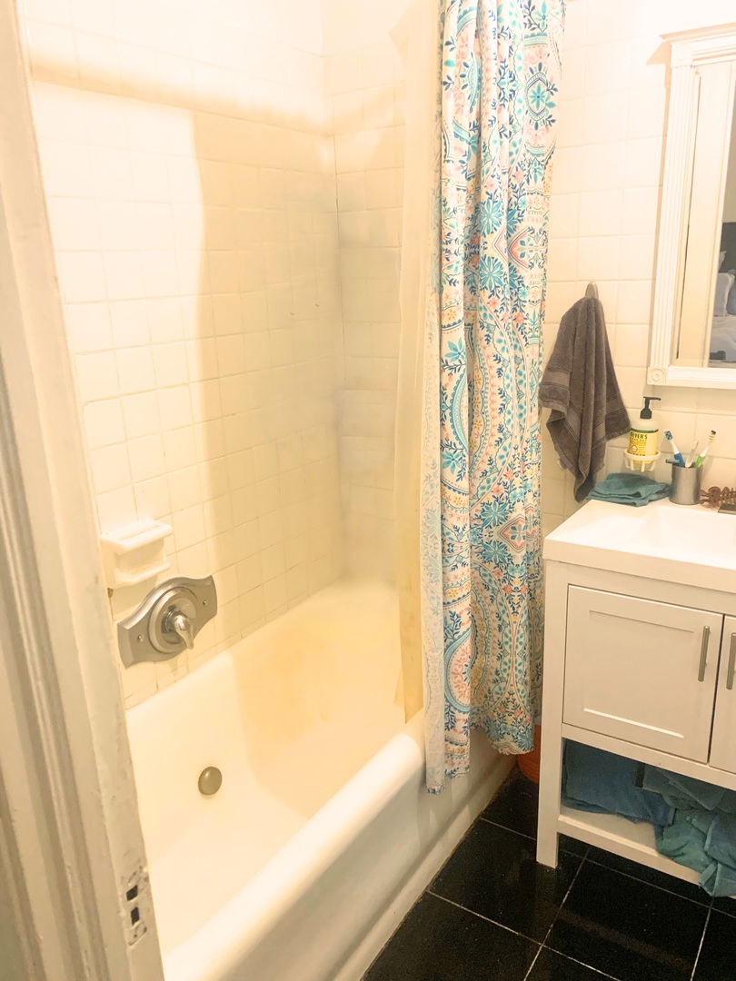 60 E Scott Street Unit: 303