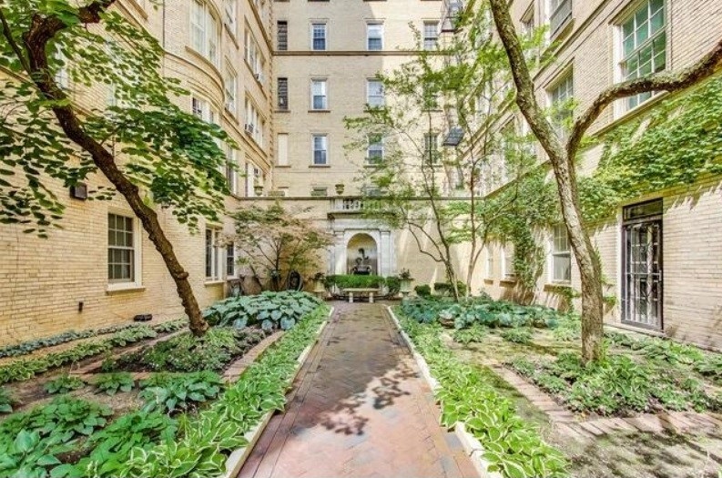 60 E Scott Street Unit: 303