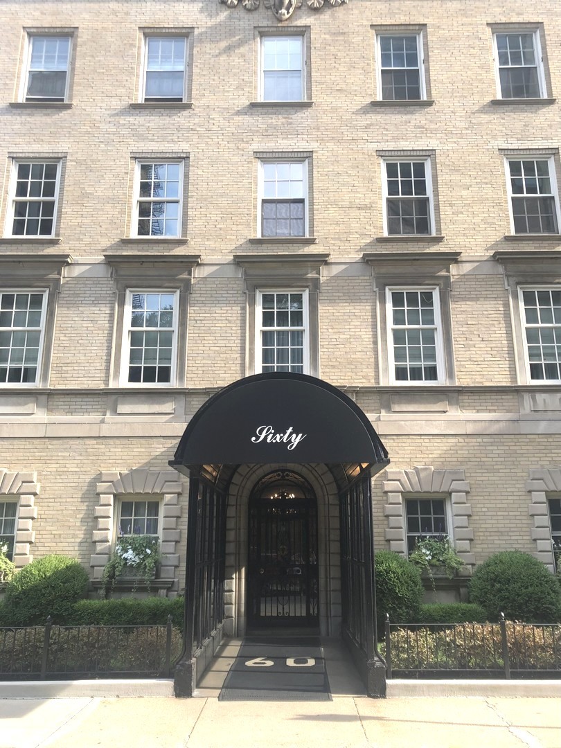 60 E Scott Street Unit: 303